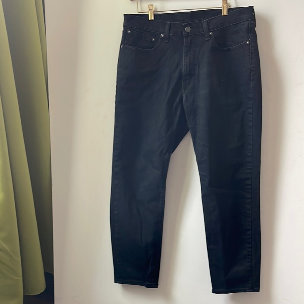Levi’s Strauss & Co. Men’s Relaxed Straight Fit Jeans | Black | W34L30